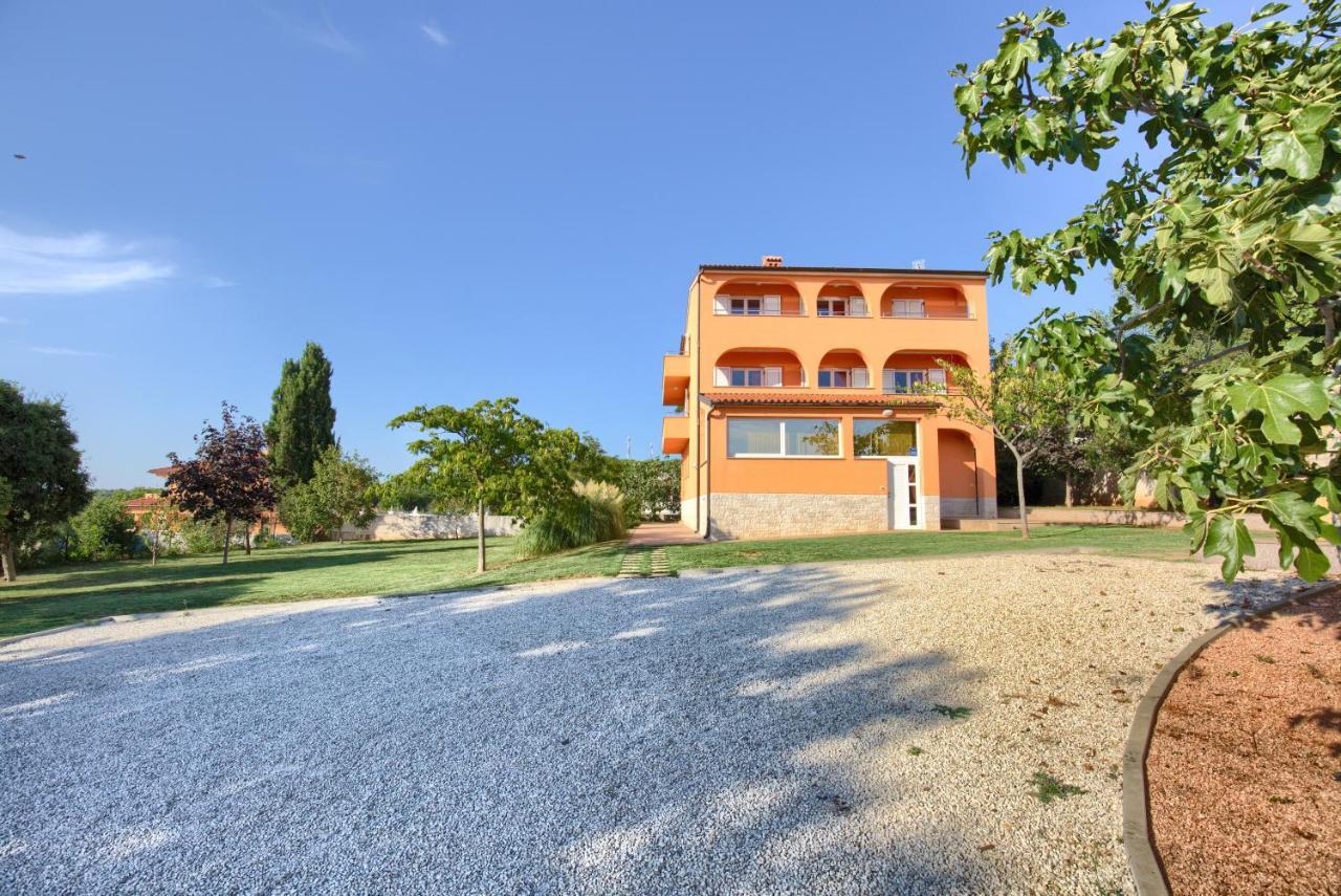 Apartments Orange Medulin Luaran gambar
