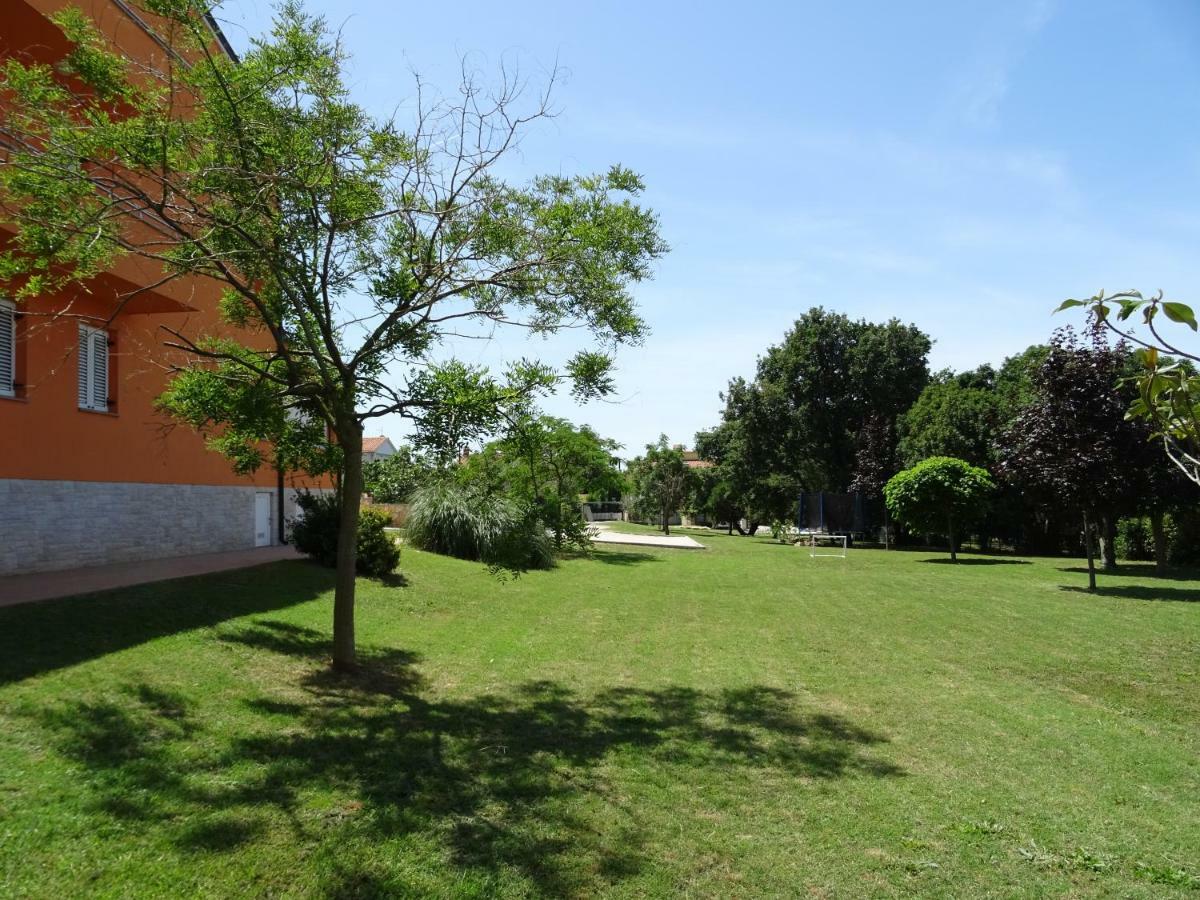 Apartments Orange Medulin Luaran gambar